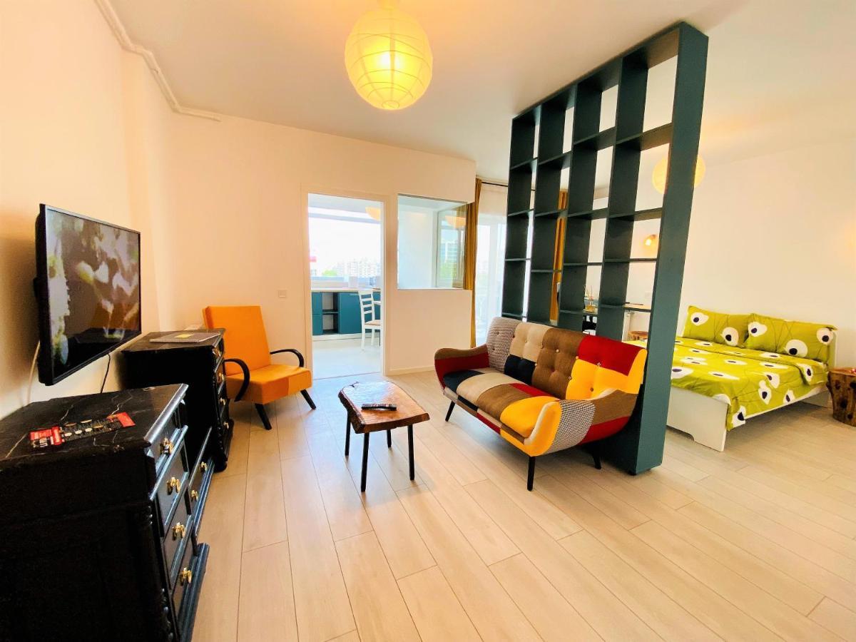Plaza View Studio Бухарест Экстерьер фото