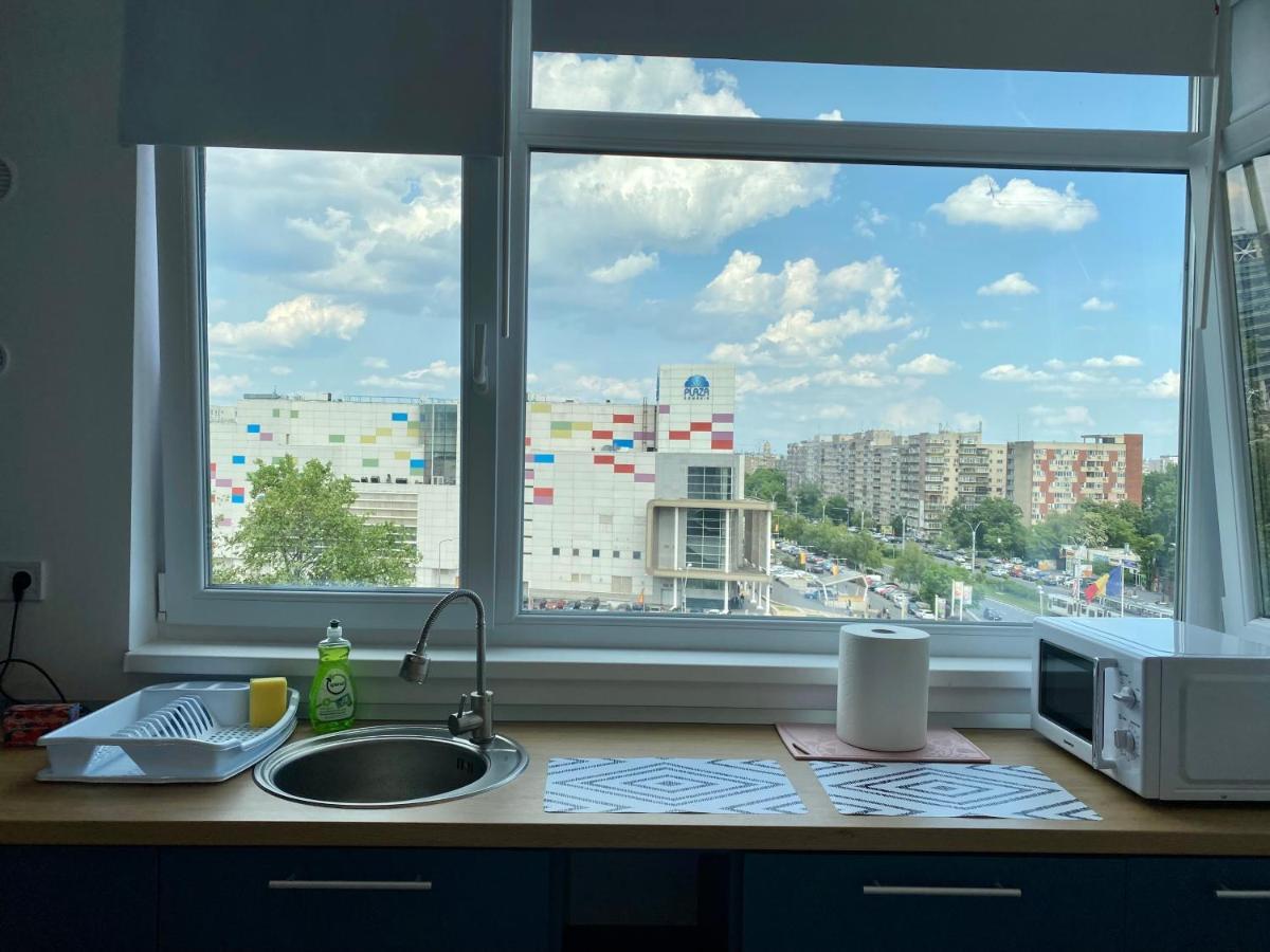 Plaza View Studio Бухарест Экстерьер фото