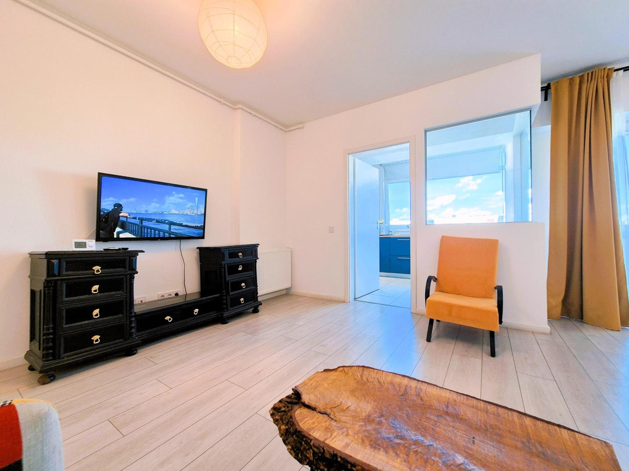 Plaza View Studio Бухарест Экстерьер фото