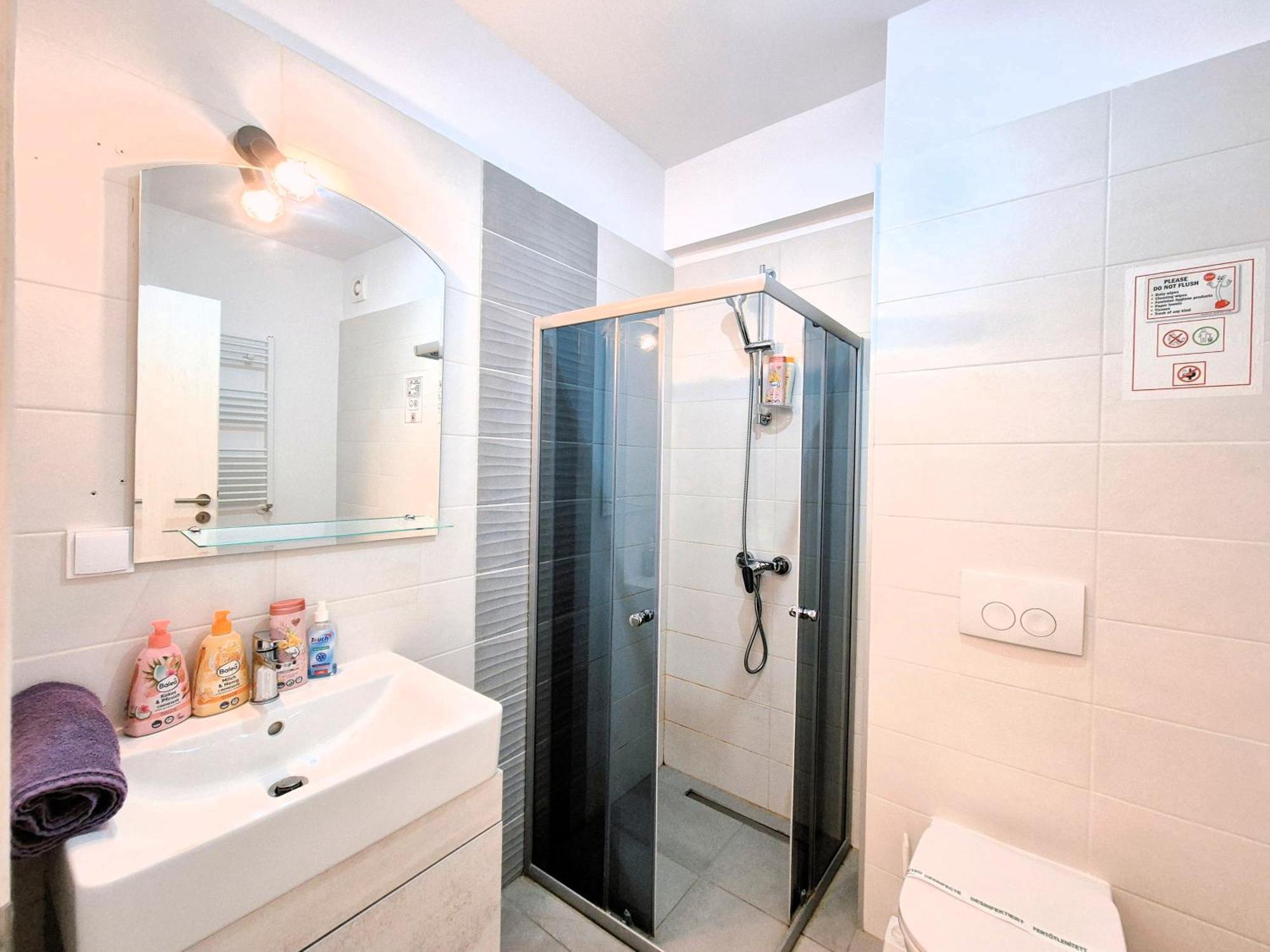 Plaza View Studio Бухарест Экстерьер фото